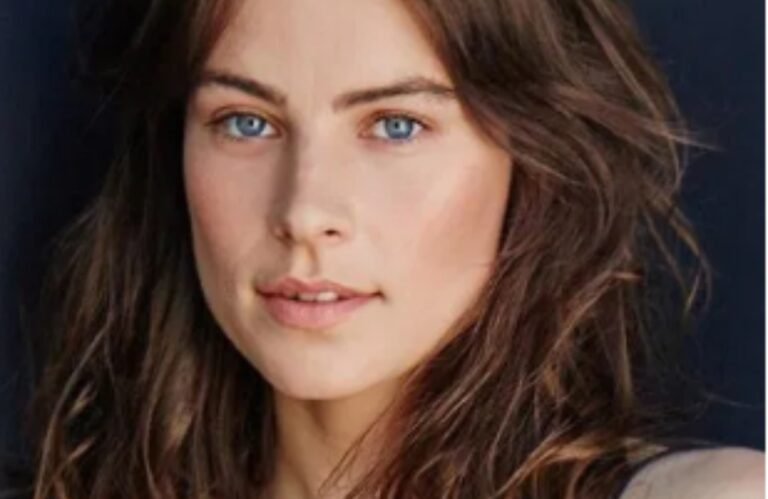 Isabella Bucceri : biographie, âge, taille et rôle dans The Wheel of Time Isabella Bucceri Taille